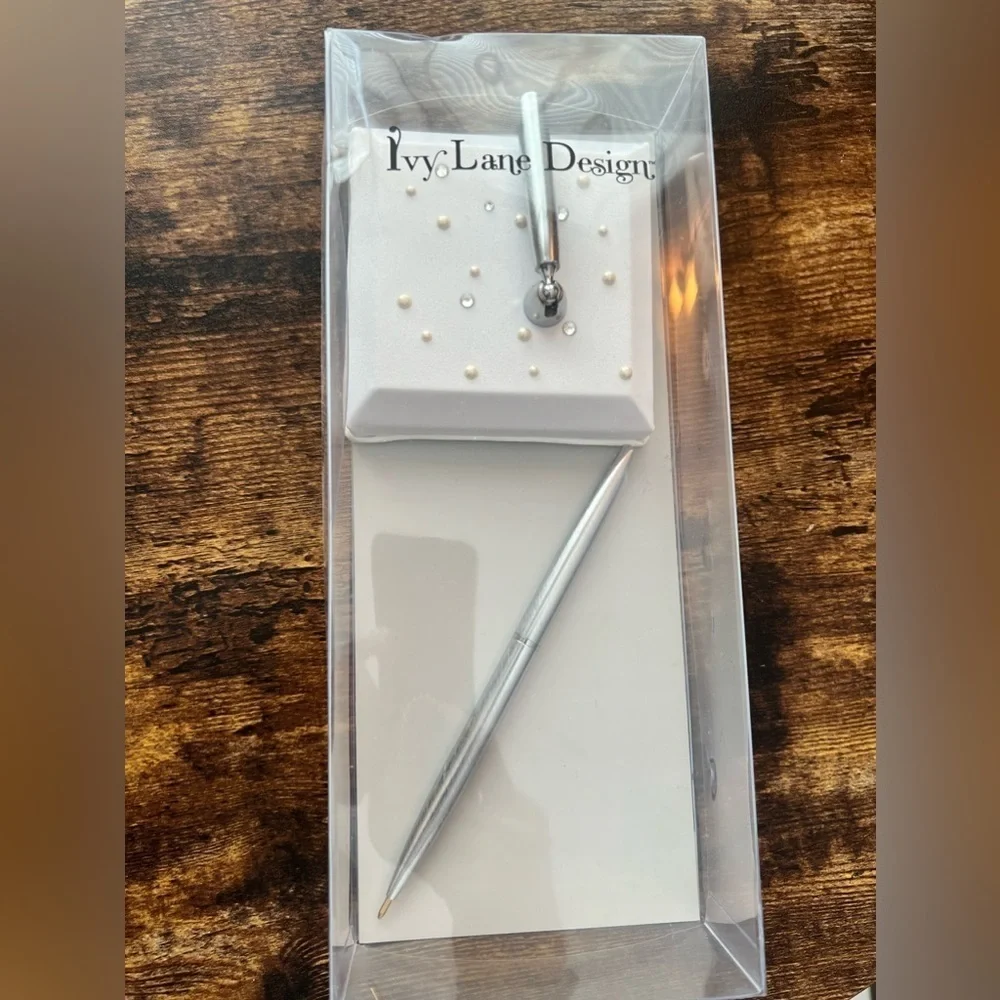 Ivy Lane Designs | bundle of wedding supplies.